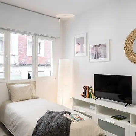 Apartamento Piso En El Corazón De *